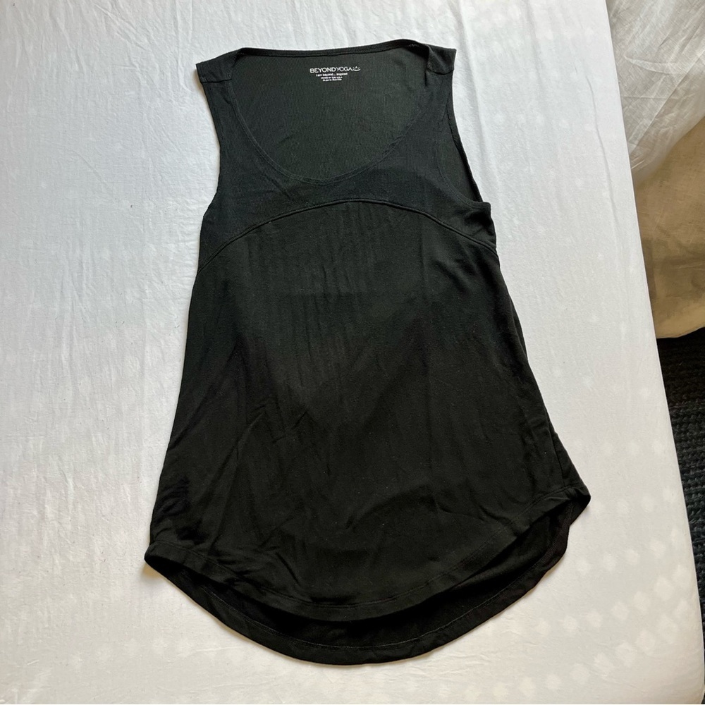Beyond‎ Yoga black rib knit cutout back sleeveless tank top